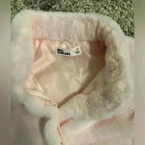 Epic threads size 4T (G122) - Picture 8 of 8